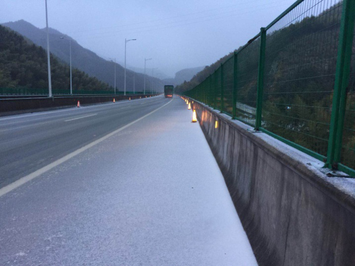 2018年广东第二场雪，落户清远连州南风坳