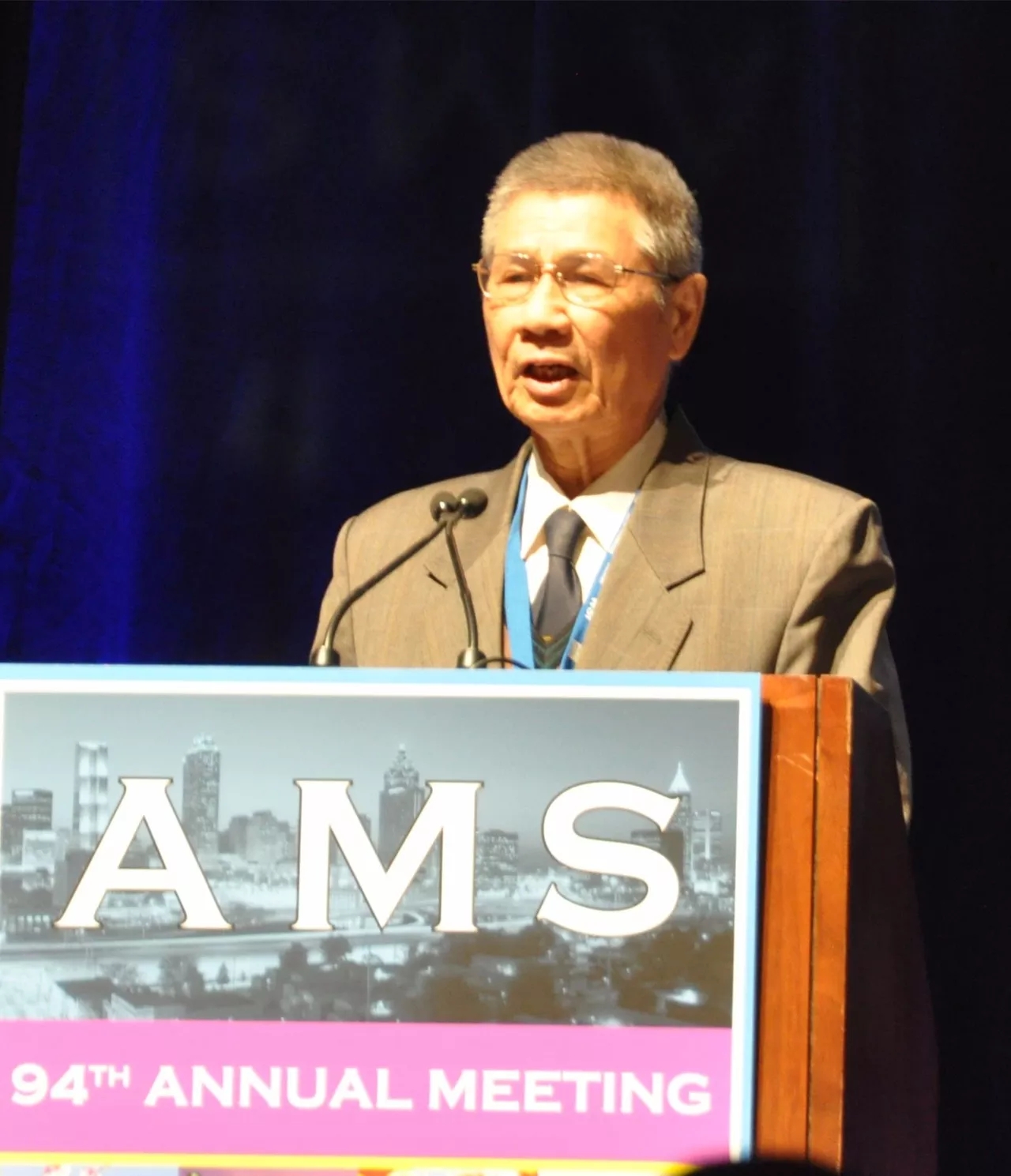 专访中国科学院院士曾庆存： 坚定我国气象事业发展的自信