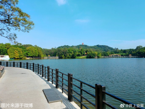 4c67ef9bgy1hv5bu43gc2j21400u0n67_副本.jpg