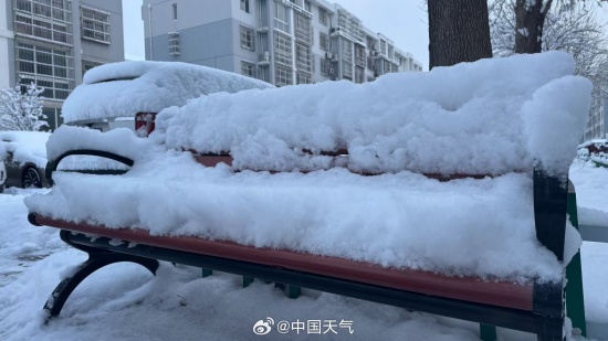 北京下雪_副本.jpg
